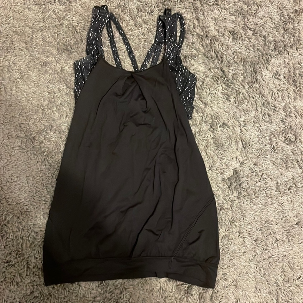 Lululemon tank top